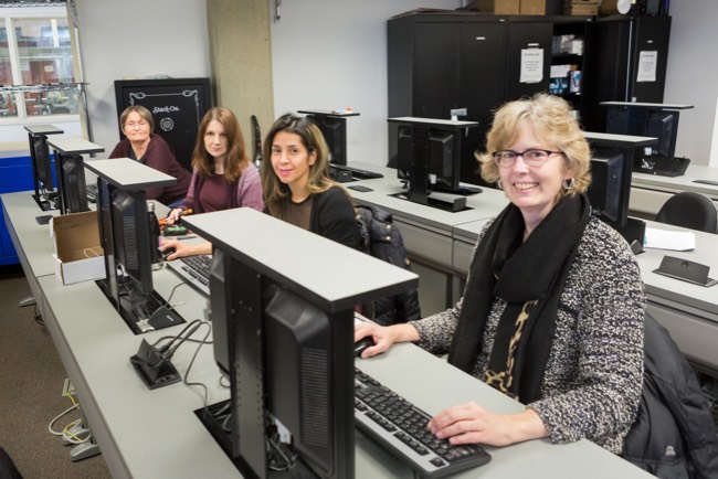 Students in a computer lab