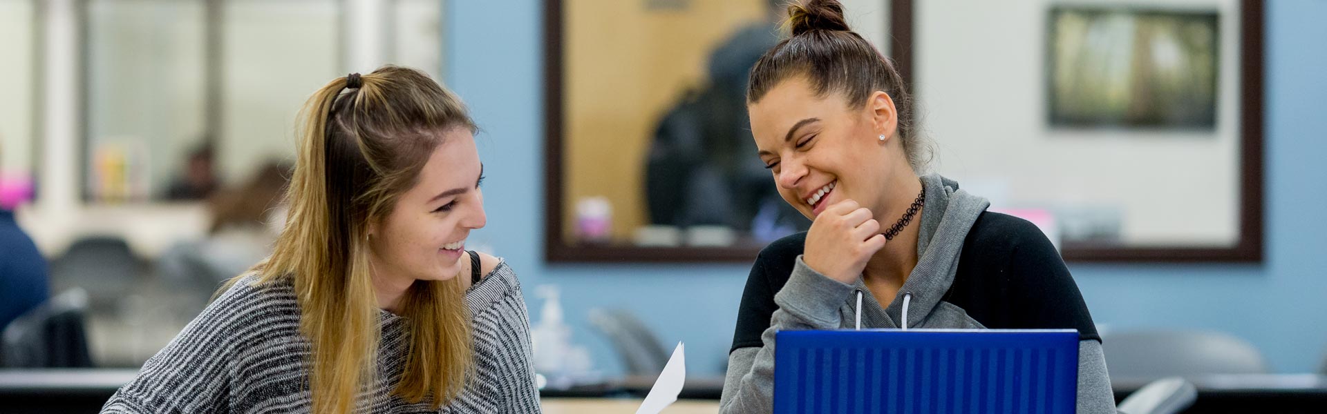 Students at the Learning Student Center